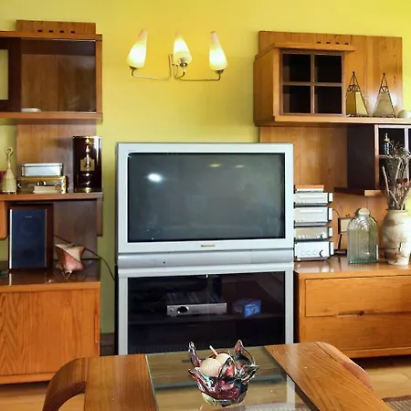 Altido Attractive 1Br Apt With Terrace And River View, Nearby Santa Apolonia Train Station *