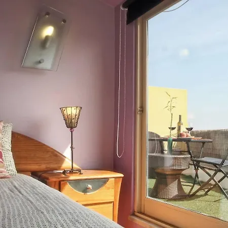 Altido Attractive 1Br Apt With Terrace And River View, Nearby Santa Apolonia Train Station Apartmán
