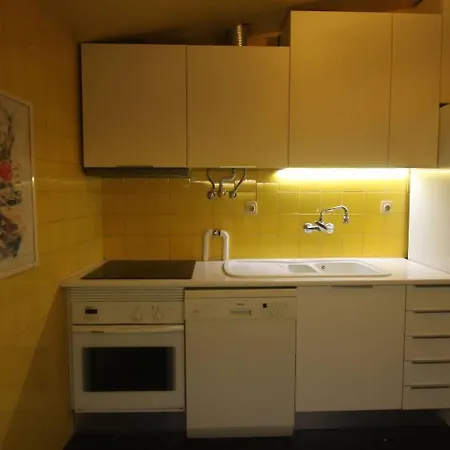 Apartment Altido Attractive 1Br Apt With Terrace And River View, Nearby Santa Apolonia Train Station